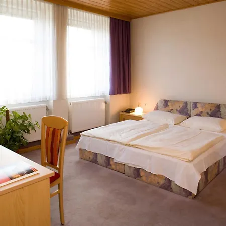 Гостевой дом Elisabeth Санкт-Пёльтен